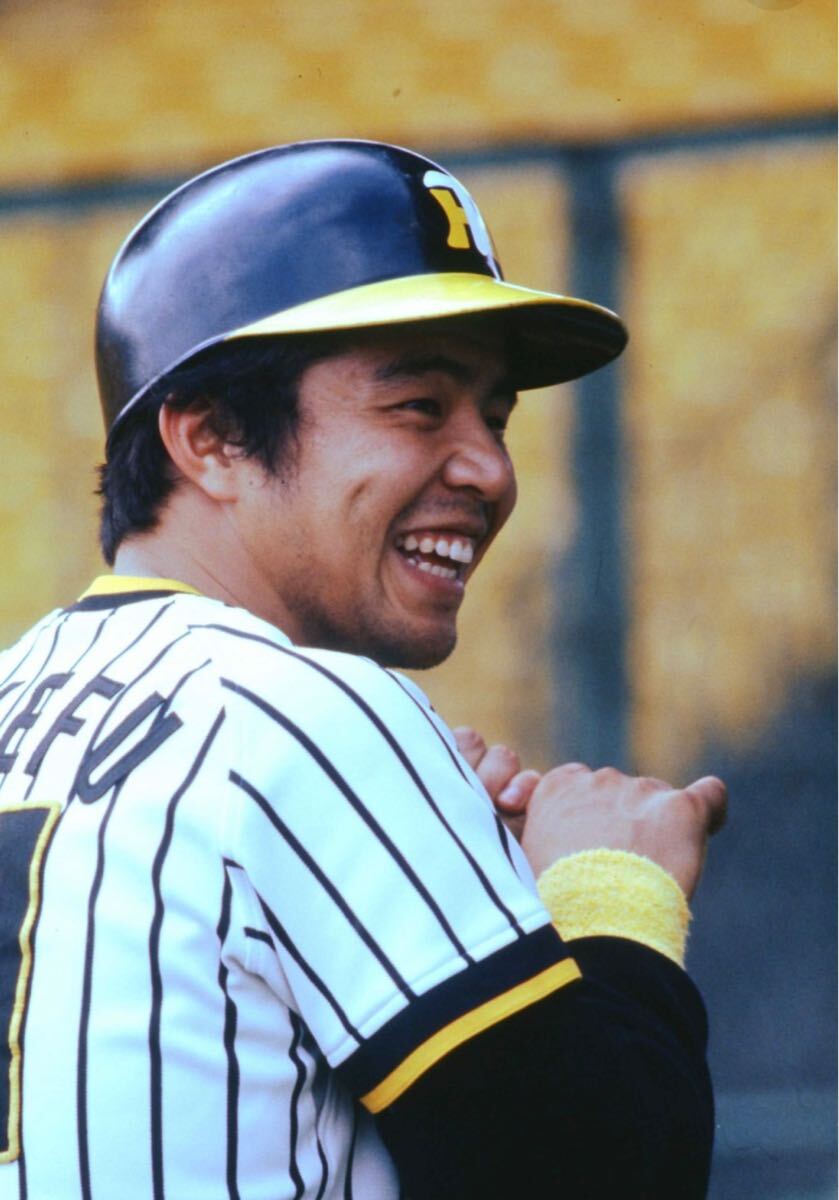 送料無料 即決 阪神タイガース 掛布雅之選手ユニフォーム 1979 送料無料 即決 阪神タイガース 掛布雅之選手ユニフォーム 1979