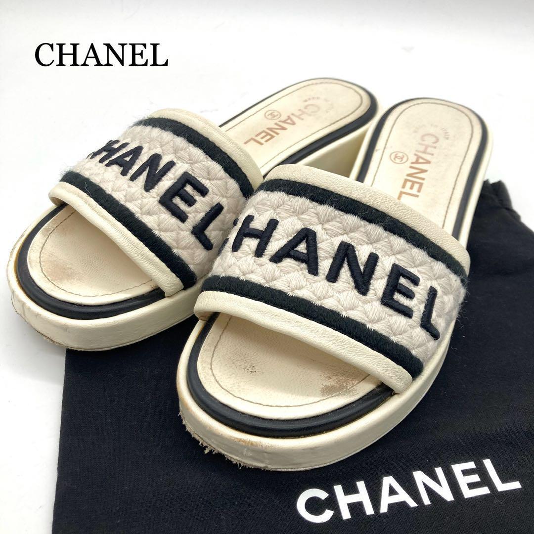 CHANEL フラットサンダル ラムスキン 刺繍ロゴ ココマーク