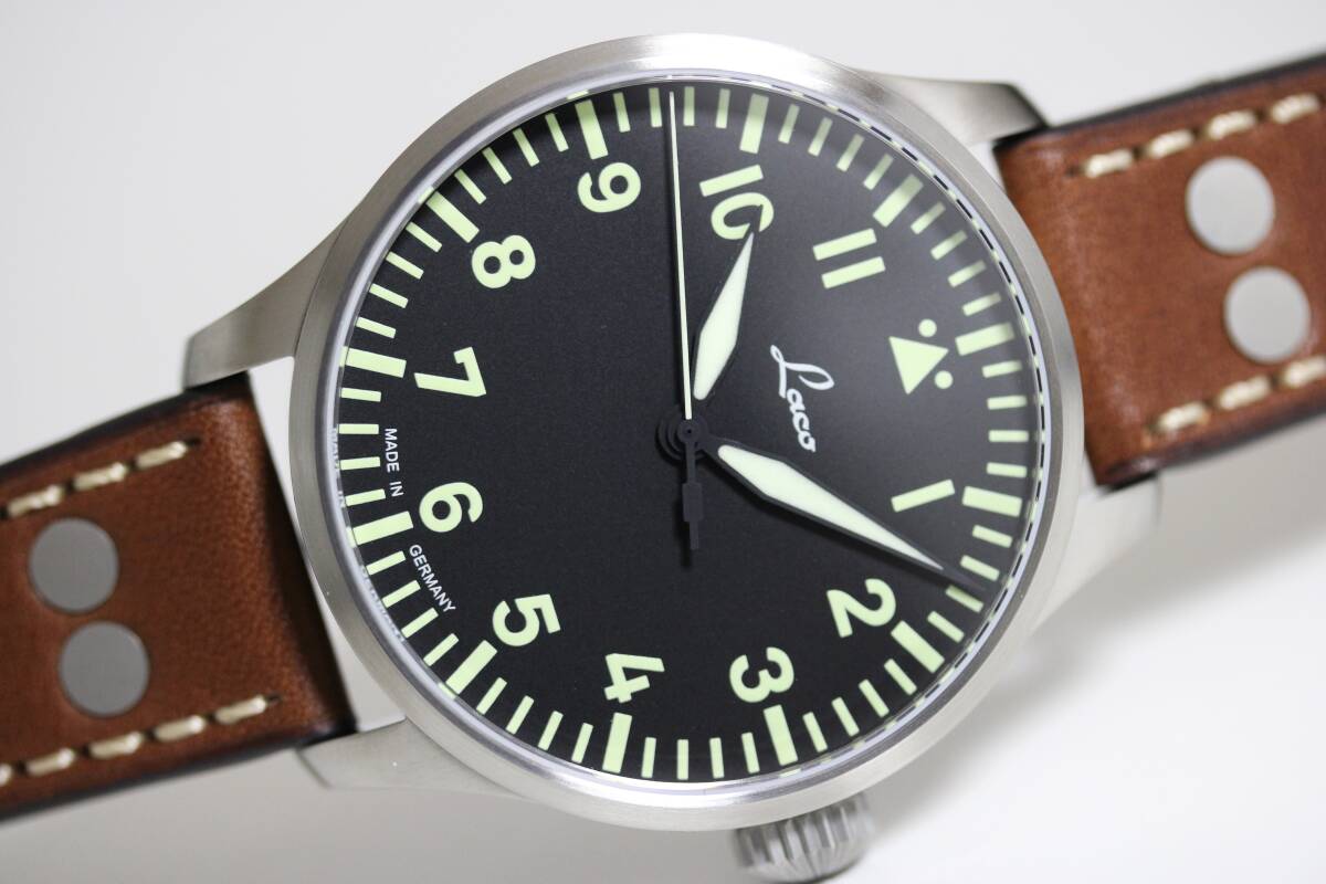 復(fù)刻！ドイツ空軍採用の Laco ラコ 自動巻き腕時計(jì)AUGSBURG アウグスブルグ ミリタリーウォッチ 861688.2 ￥71,500円