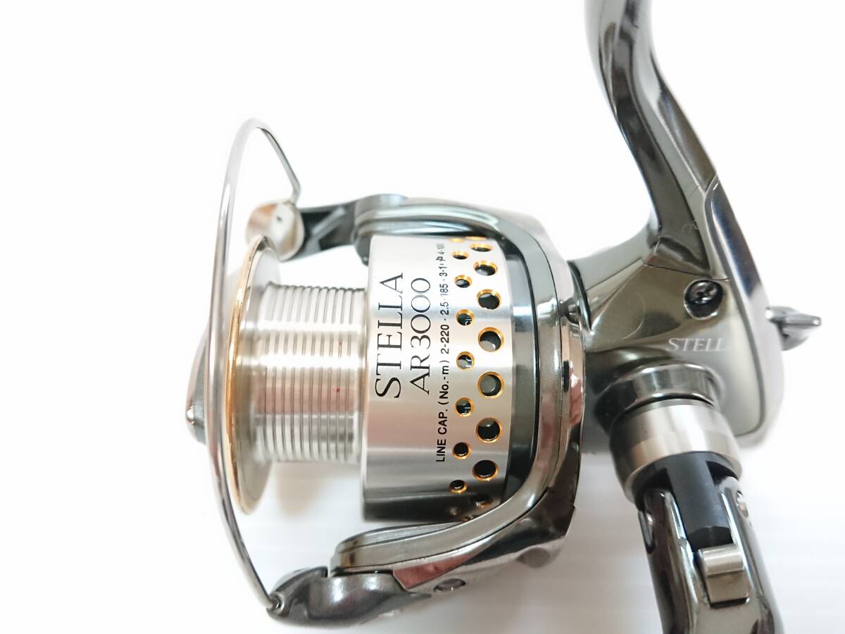 シマノ ステラAR 3000 税込定価66000円 日本製 スピニングリール シマノ ステラAR 3000 税込定価66000円 日本製 スピニングリール