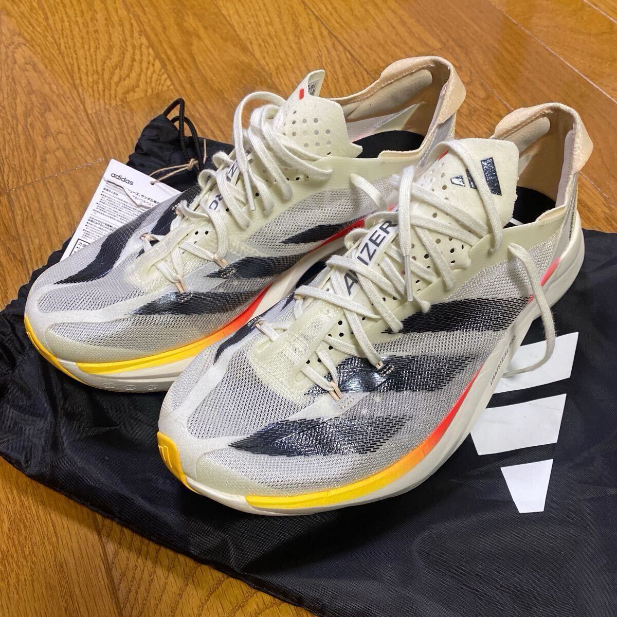 肌触りがいい 美品 adidas ADIZERO シューズ袋付き 展示品 アディダス アディオスプロ3 26.5cm PRO3 ADIOS 26.5cm