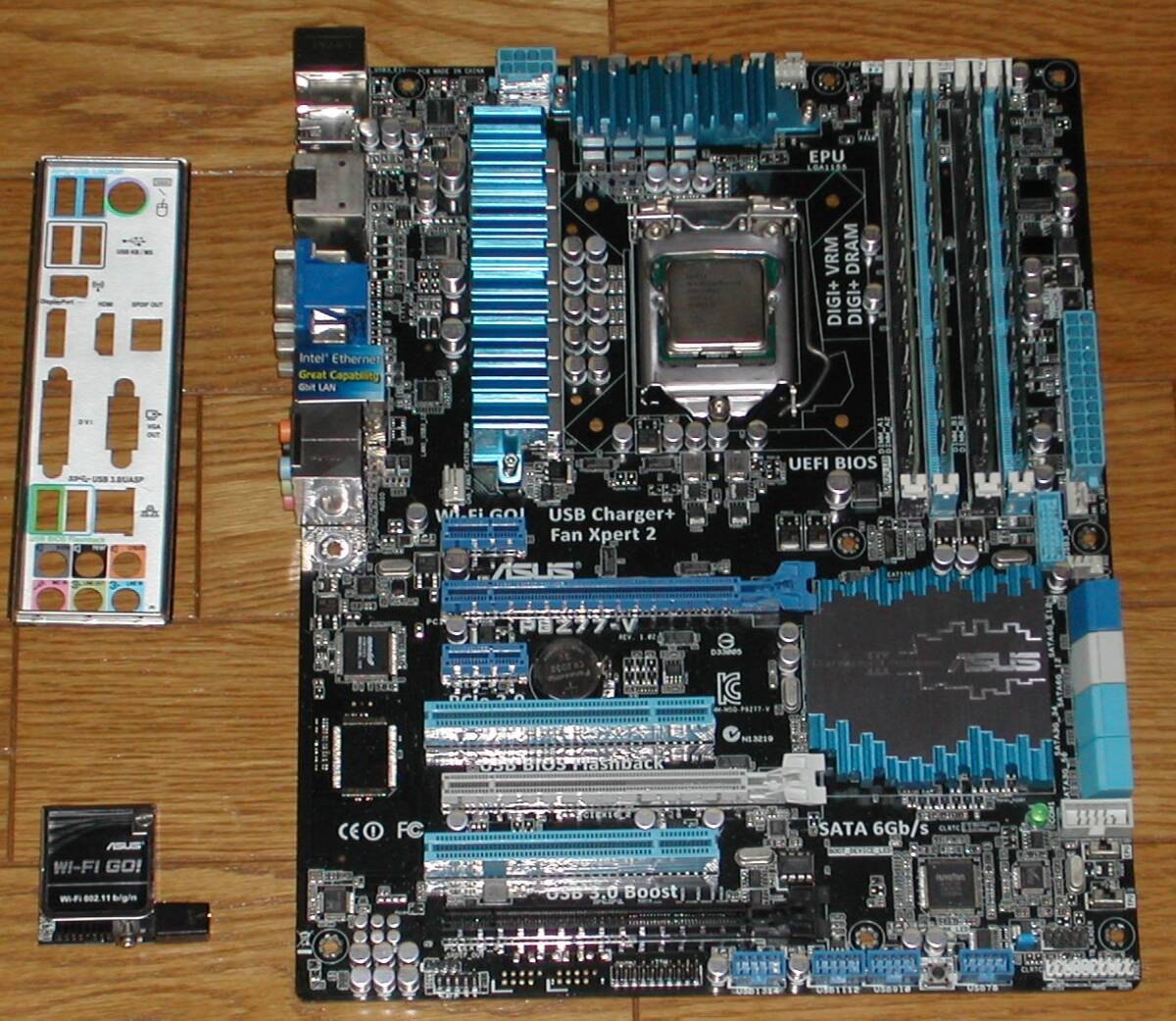CPU メモリ付き　ASUS P8Z77-V LGA1155