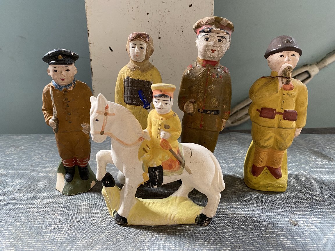 戦前 土人形5体 兵隊 男の子 騎馬兵 射的人形/博多人形▽郷土人形郷土玩具昭和レトロ大正浪漫(日本人形)|売買されたオークション情報、Yahoo!オークション(旧ヤフオク!) の商品情報をアーカイブ公開 - オークファン(aucfan.com) 戦前 土人形5体 兵隊 男の子 騎馬兵 射的人形/博多人形▽郷土人形郷土玩具昭和レトロ大正浪漫(日本人形)|売買されたオークション情報、Yahoo!オークション(旧ヤフオク!) の商品情報をアーカイブ公開 - オークファン(aucfan.com)
