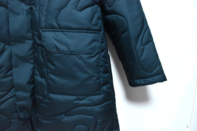 【送料無料】新品 NIKE Therma-FIT レペル サイドライン サッカージャケット XL FB6337-328 中綿 保溫 ベンチコート