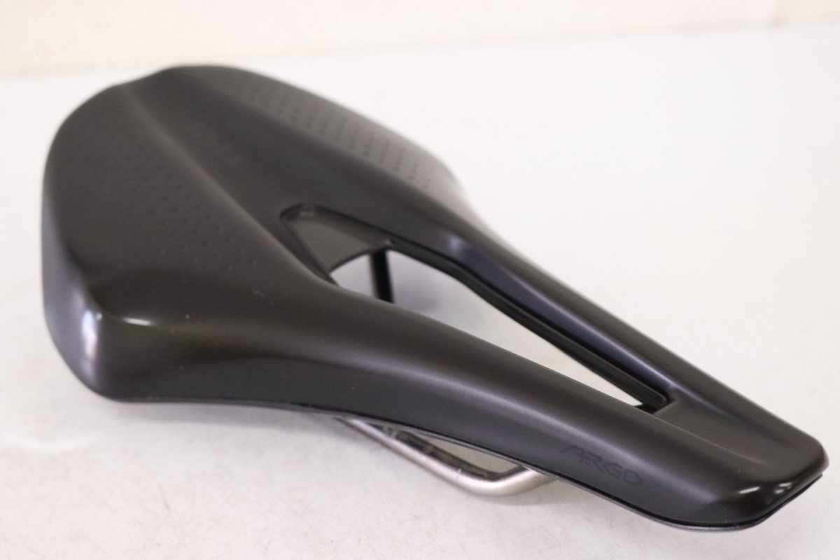 ★fi'zi:k フィジーク ARGO TEMPO R3 サドル k:iumレール 美品