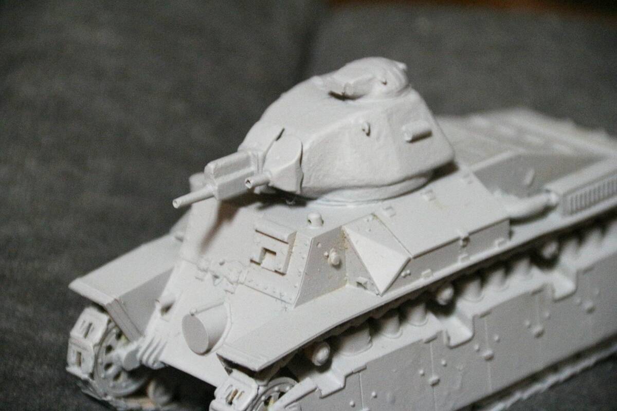 1/35 フランス ルノーD2歩兵戦車 レジン製ガレージキット未塗装完成品 定形外可 宅急便