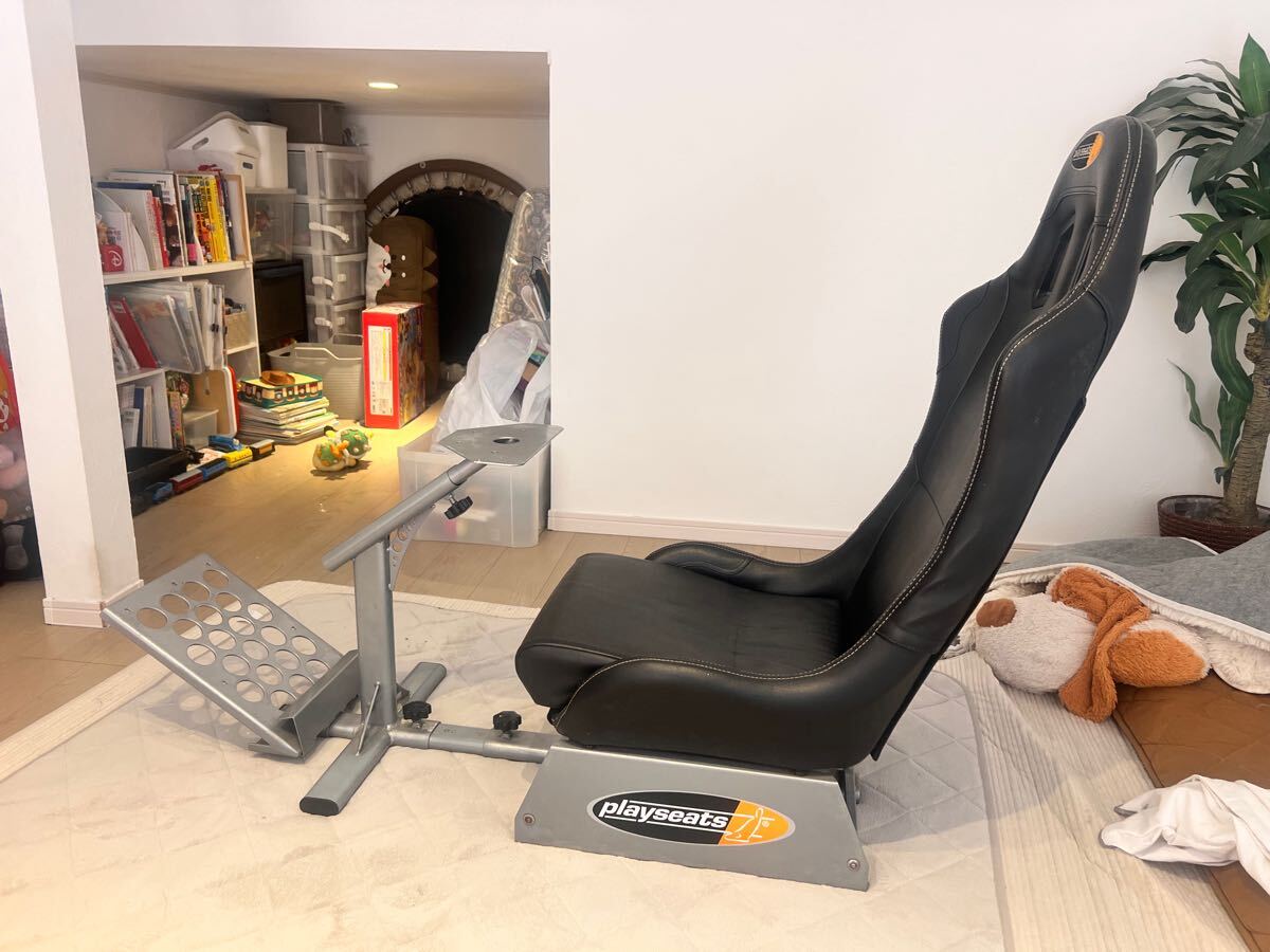 play seats プレイシート　エボリューション　引き取り限定