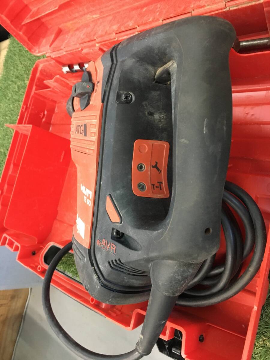 [ б/у товар ][0906]HILTI комбинированный ударная дрель TE60-ATC ITRA4TMCJNN4