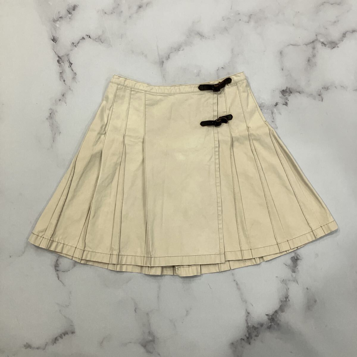 P ◇ 国内正規品 '洗練されたデザイン' BURBERRY BLUE LABEL バーバリー ブルーレーベル COTTON ミニ プリーツ ラップ スカート 36