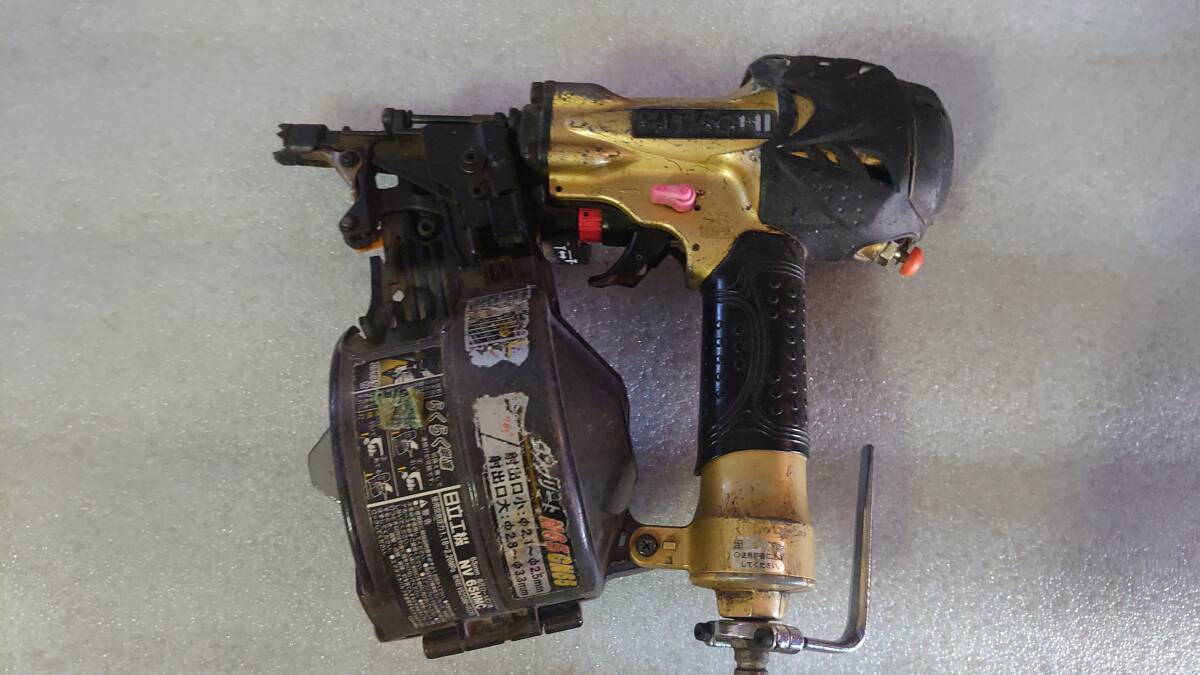 HITACHI 日立工機 65mm 高圧 ロール 釘打機 NV65HMC