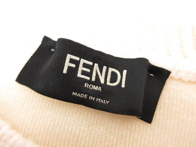 美品【フェンディ FENDI】 12CPF-22-2675 ウール100％ 立體FFロゴ 肉厚 ボア×ニット分替 長袖ニット (メンズ) size50 白系 ?35MN5527?