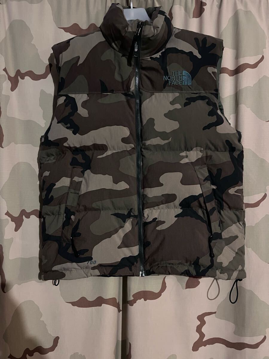 【美品】The North Face ヌプシ ダウンベスト 700 Woodland 迷彩 ウッドランド【M/Mサイズ】