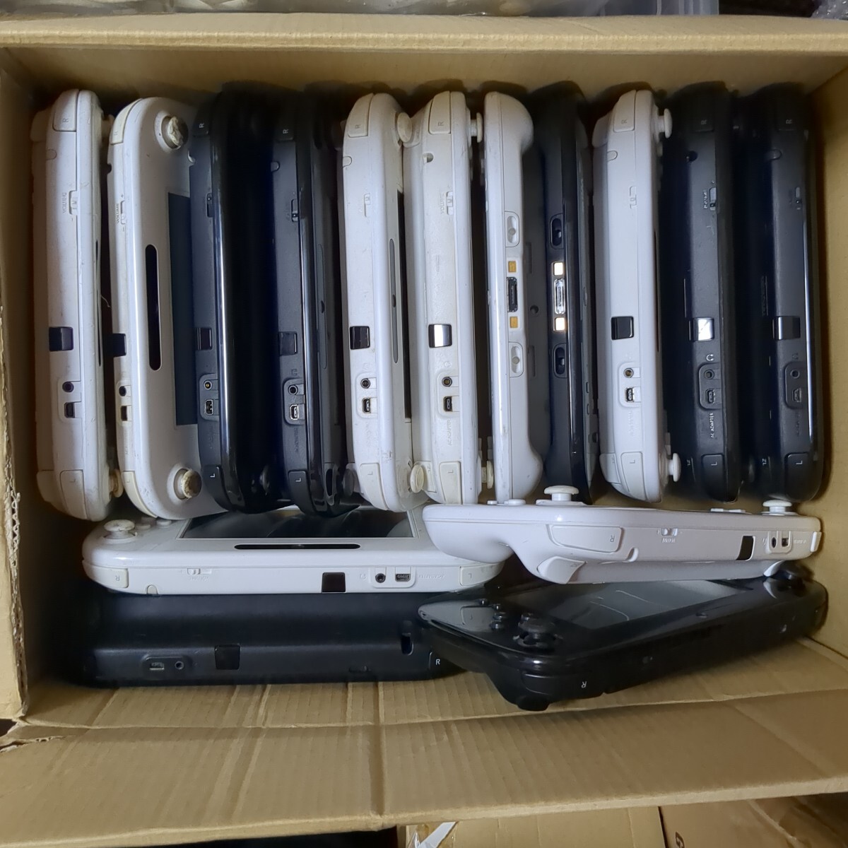wiiu タブレット　本体　コントローラー　15台