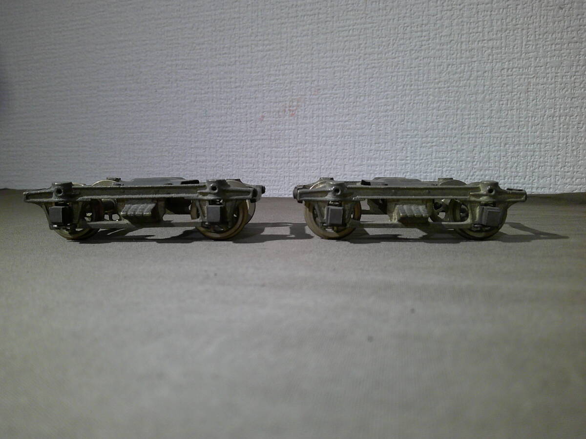 真鍮製 ”TR-23(DT-12)” 軸箱可動台車 その１ 　古いカツミ製 Oゲージ(1/45 32mm)　使用感は見られず程度良品