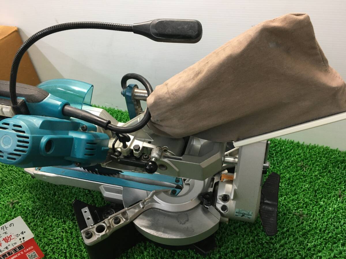 【中古品】【0907】★makita(マキタ) 165㎜スライドマルノコ (新2段スライド) LS0612FL　ITBXES69IRZ8