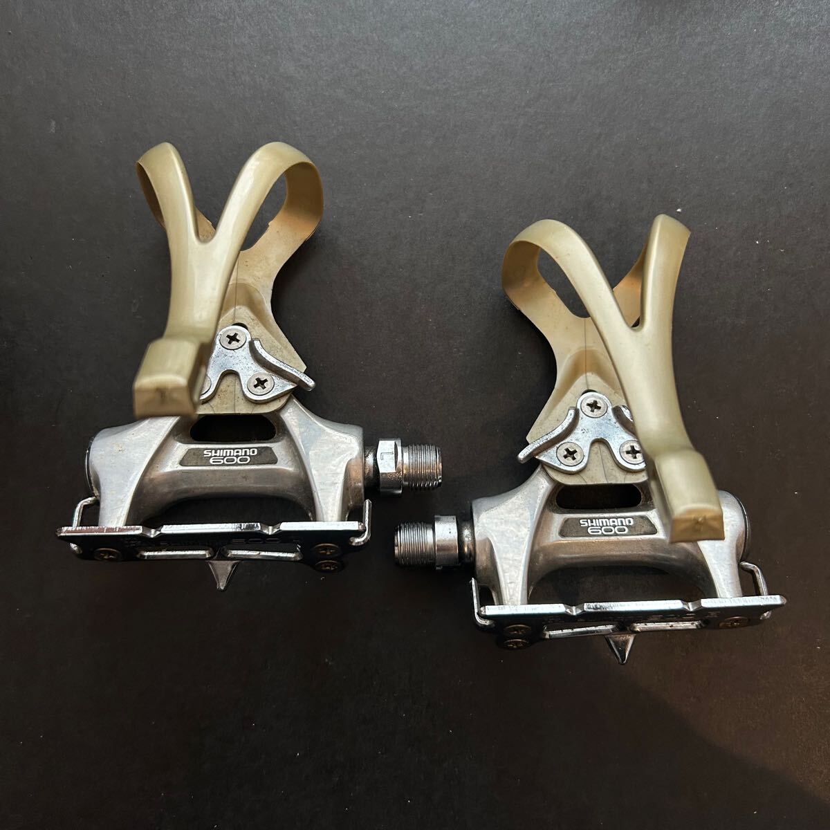 SHIMANO シマノ 600 ペダル 自転車パーツ