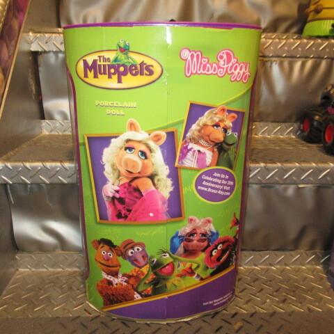 5718円 2006年☆The Muppets☆マペッツ☆Miss Piggy☆ミスピギー 5718円 2006年☆The Muppets☆マペッツ☆Miss Piggy☆ミスピギー
