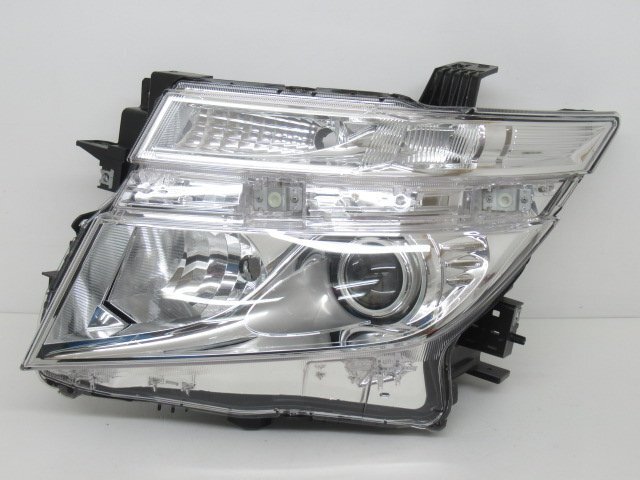 個人宅発送不可　即決　E52　TE52　エルグランド　ハイウェイスター　後期　フロントスポイラー　K6010-3GP※※　茶メタ　132860 ☆ 日産 TE52 PE52 E52 エルグラン 中期 後期 純正 クリア テール