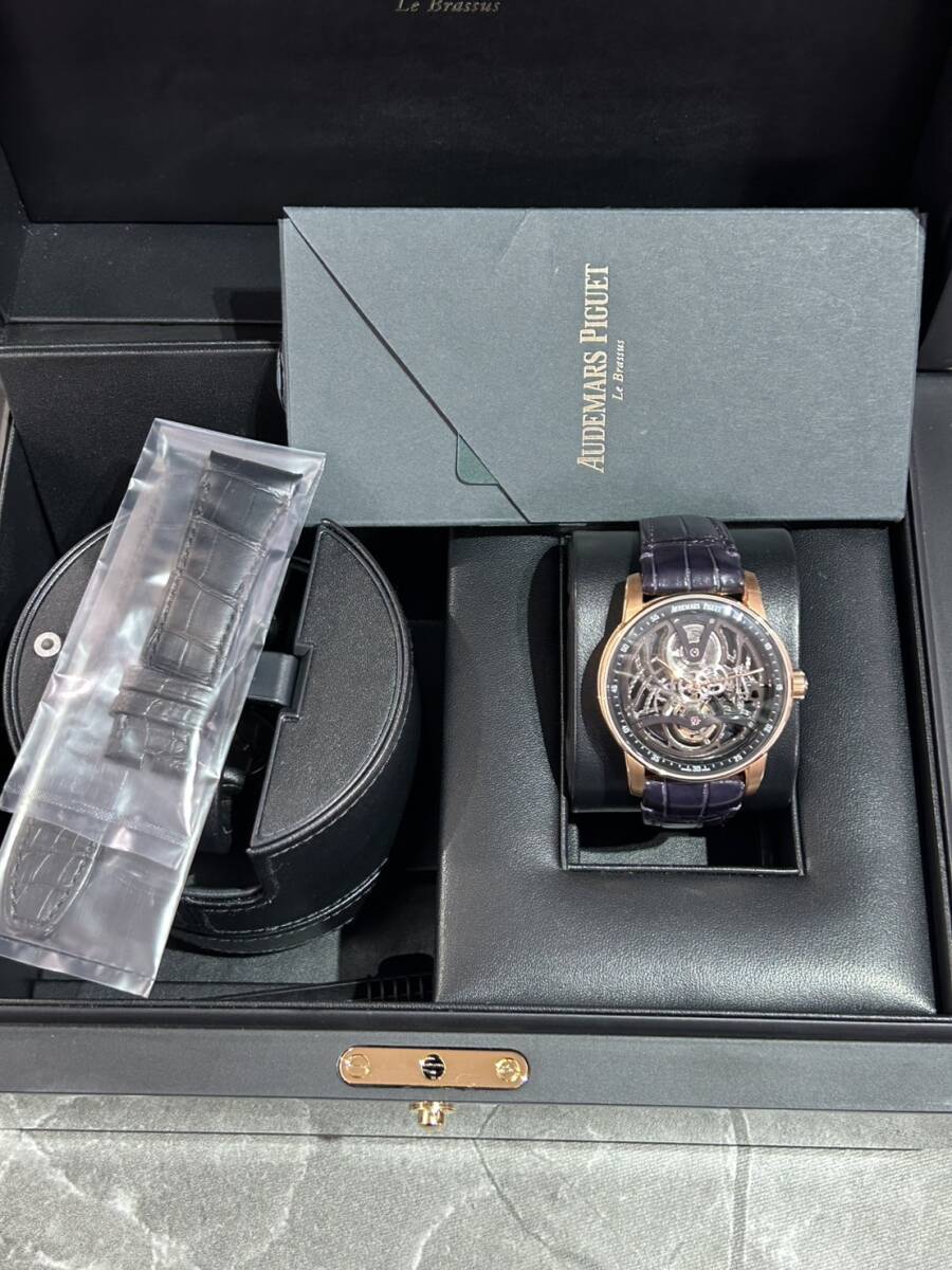 AUDEMARS PIGUET(オーデマピゲ) CODE11.59 トゥールビヨン オープンワーク【2021年9月印】【中古美品】【26600OR.OO.D002CR.01】