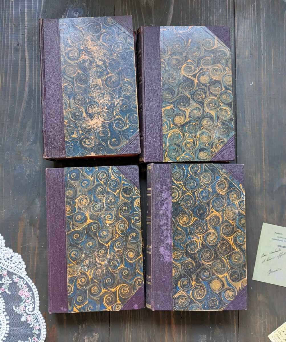 1920年 重厚感あふれる♪アンティーク本4冊セット ヨーロッパ調