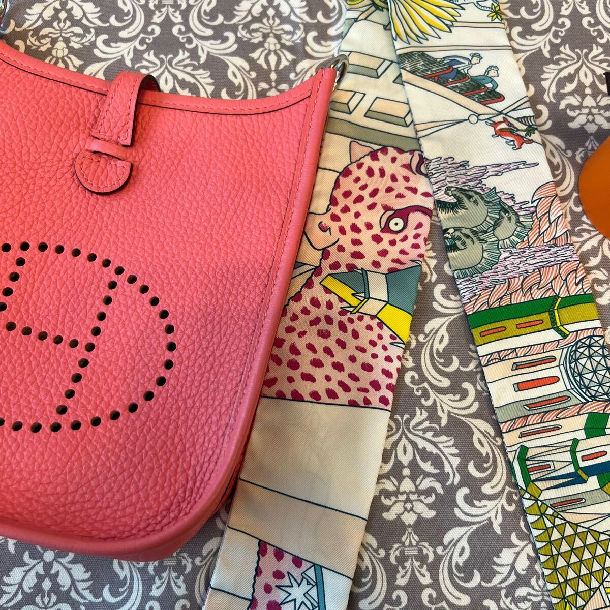 HERMES エルメス ツイリー アニマポリス 2019秋冬 バーキン HERMES エルメス ツイリー アニマポリス 2019秋冬 バーキン