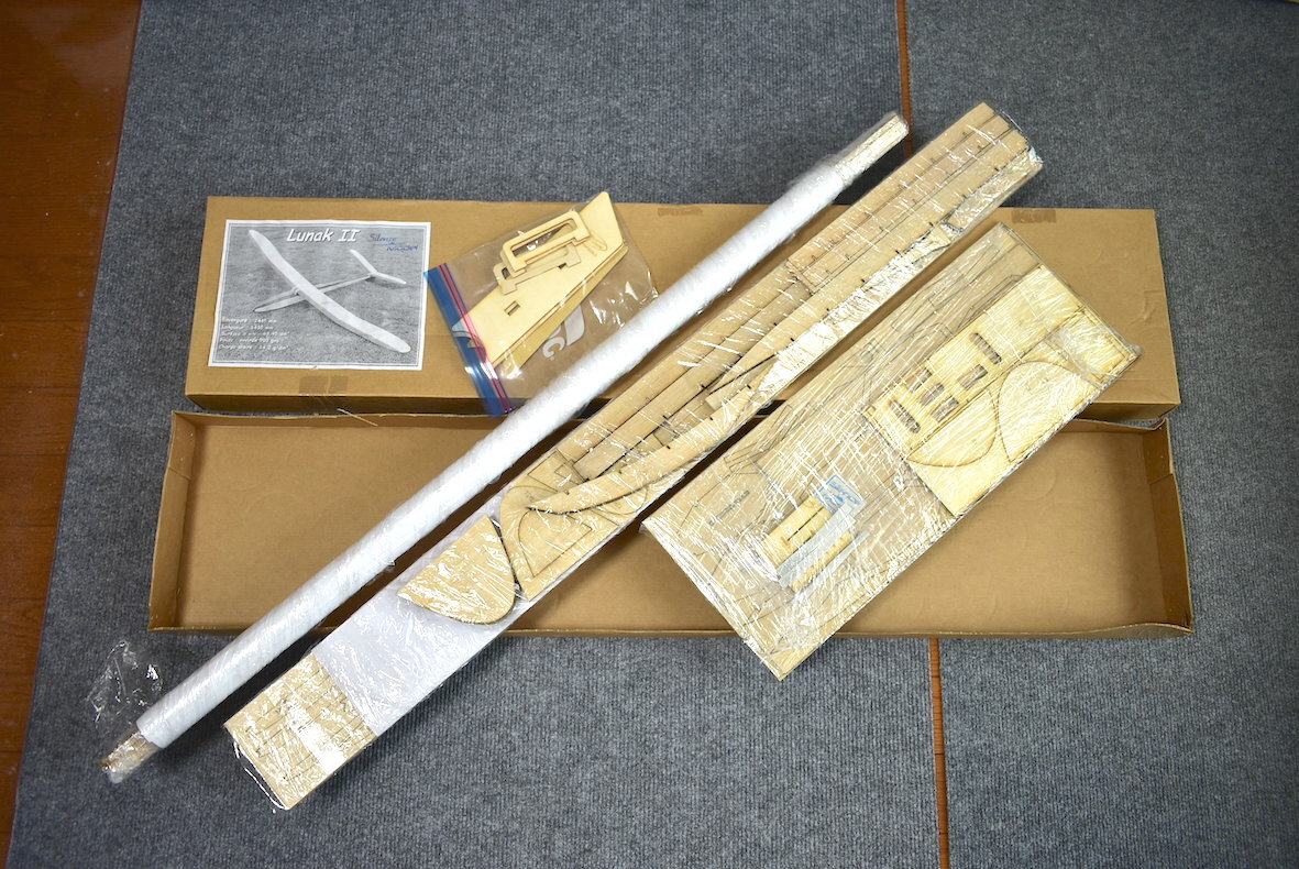 ☆ クラシックスタイル! サイレンスモデル ルナークⅡ 未組立 ☆ クラシックスタイル! サイレンスモデル ルナークⅡ 未組立
