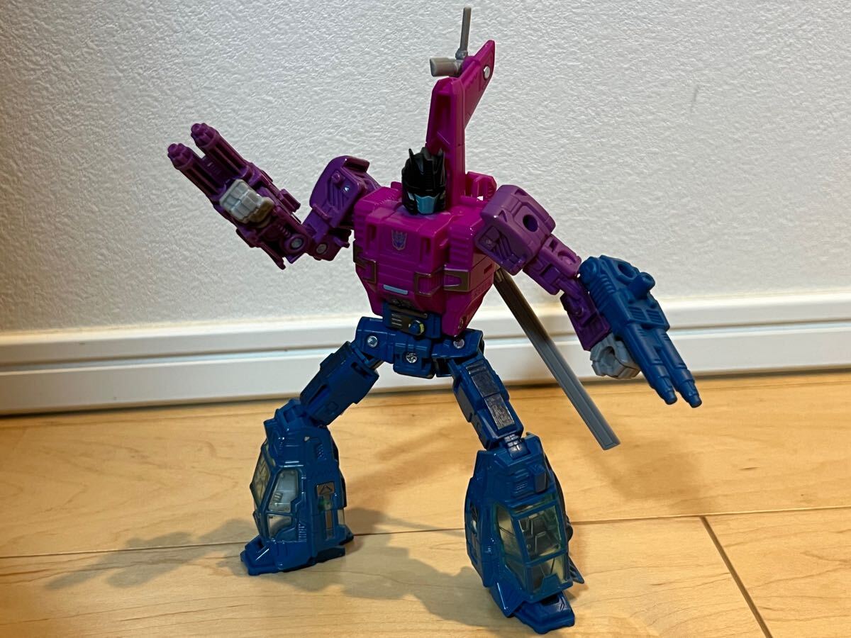 トランスフォーマー シージ　スピニスター