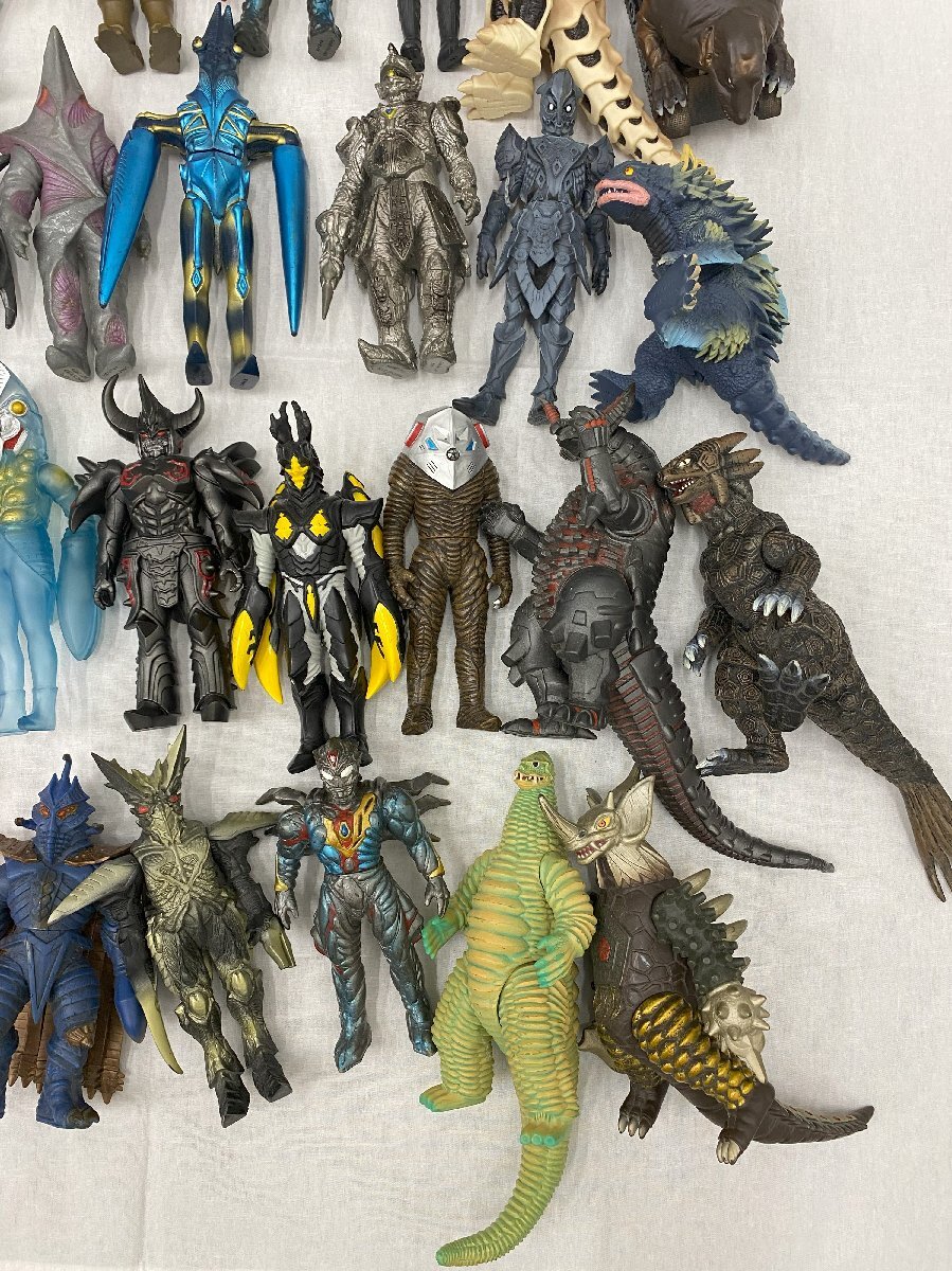 10YM白10004F】☆1円スタート☆ウルトラマン☆ウルトラ怪獣 10YM白10004F】☆1円スタート☆ウルトラマン☆ウルトラ怪獣