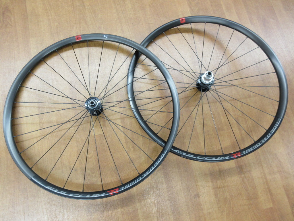 【新車取り外し品】 フルクラム RAPID RED900 700C・ディスクホイールセット シマノ12S対応・100/142mm 2WAYFIT