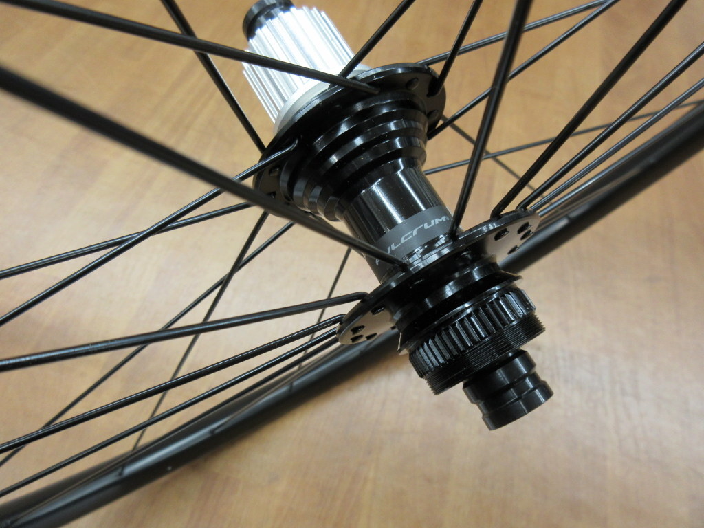 新車取り外し品】 フルクラム RAPID RED900 700C・ディスク 新車取り外し品】 フルクラム RAPID RED900 700C・ディスク