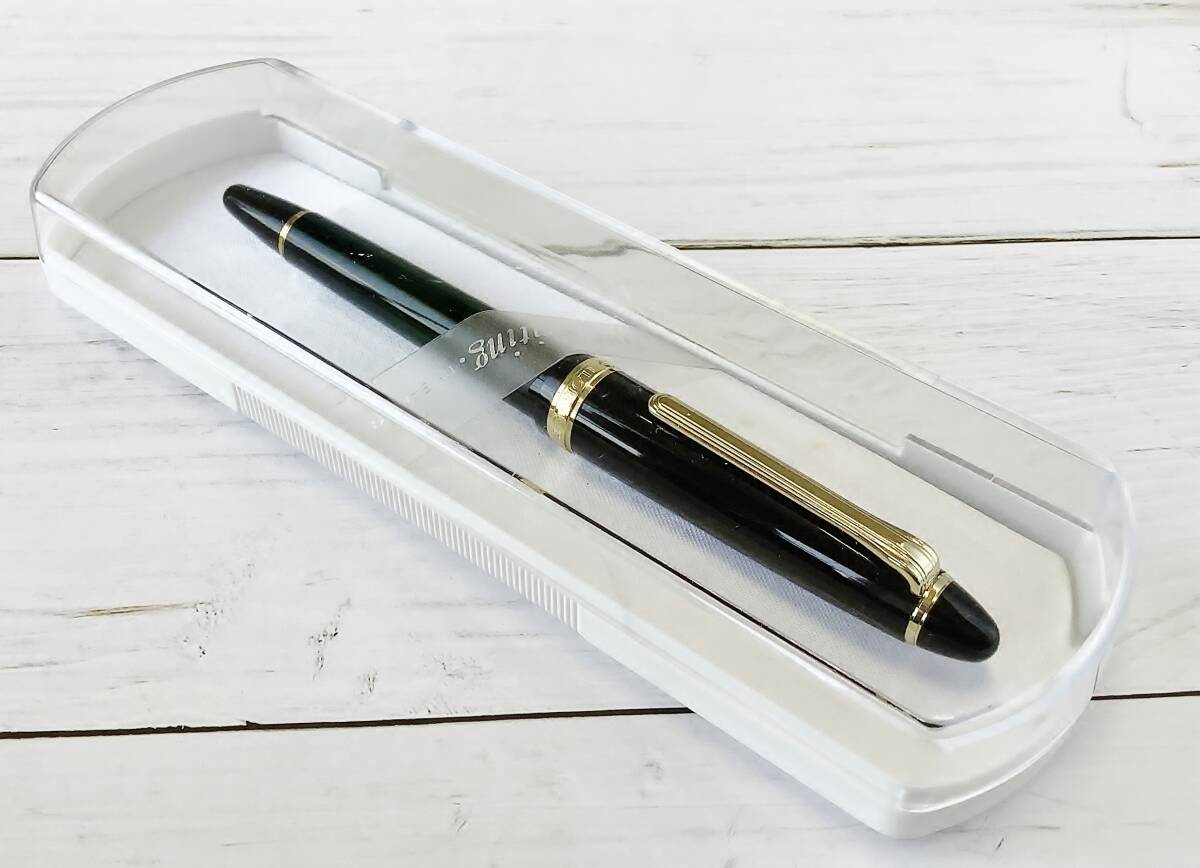 未使用】 希少品 セーラー 万年筆 旧型 プロフィット 細軸 廃盤 未使用】 希少品 セーラー 万年筆 旧型 プロフィット 細軸 廃盤