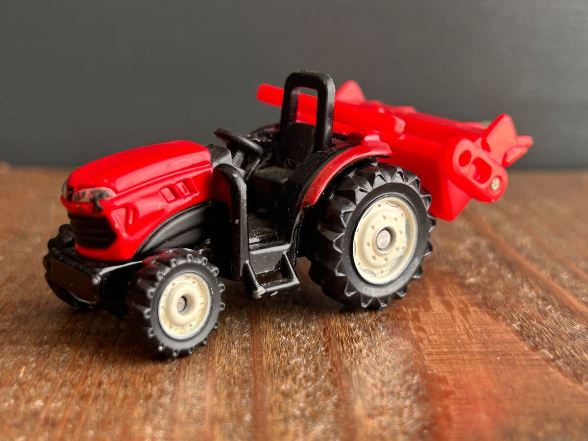 ★送料無料★トミカ TOMICA ミニカー No.52 ヤンマー トラクター エコトラ EG300シリーズ