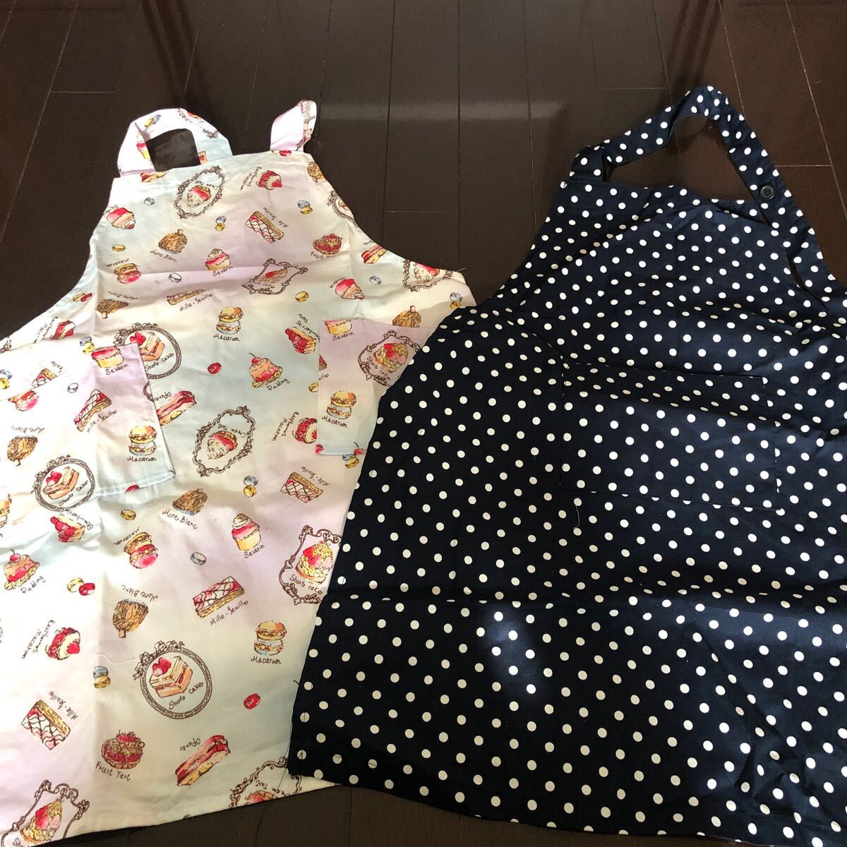 ハンドメイド　エプロン2枚セット