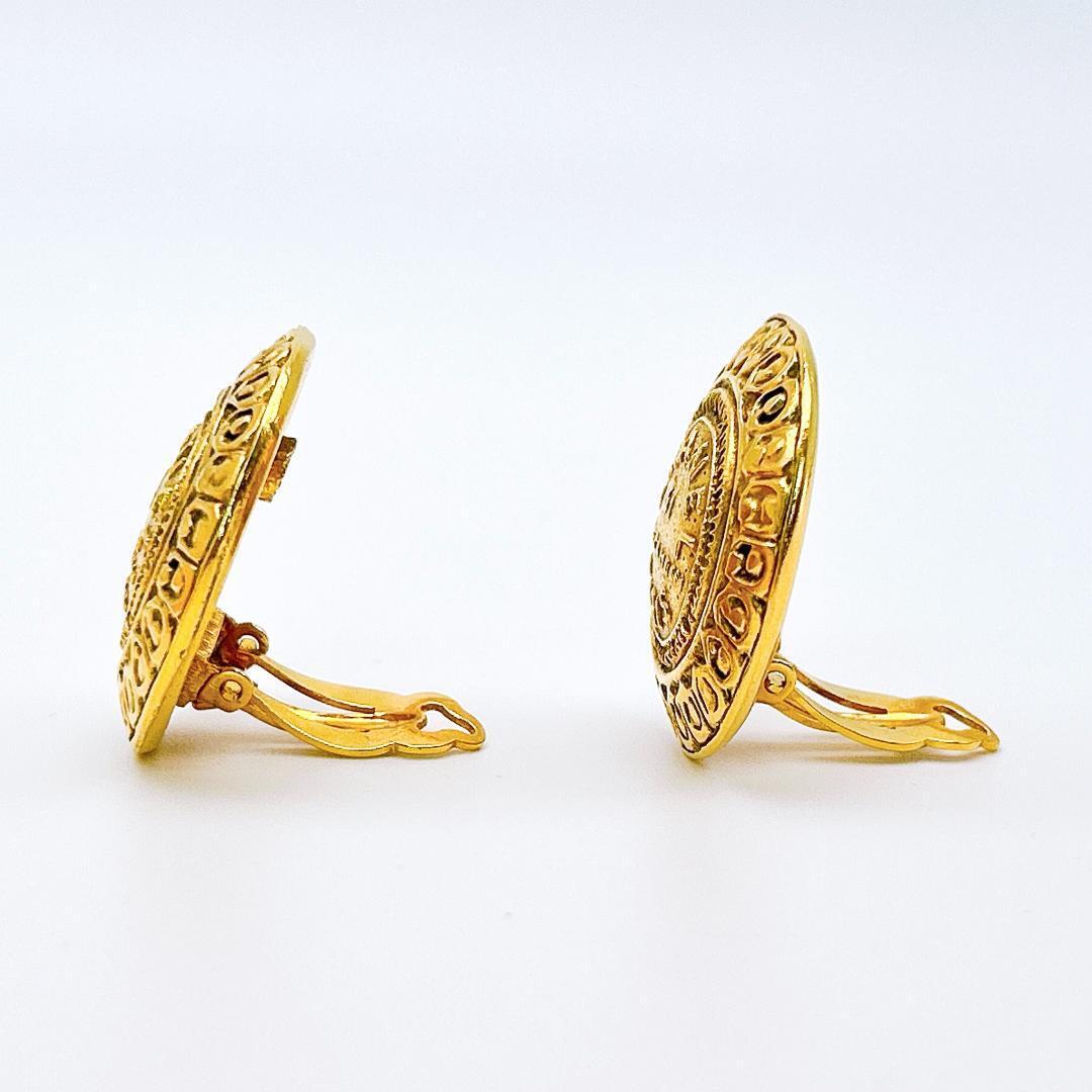 【鑑定済み!】シャネル イヤリング ヴィンテージ カンボン ゴールドカラー_画像2