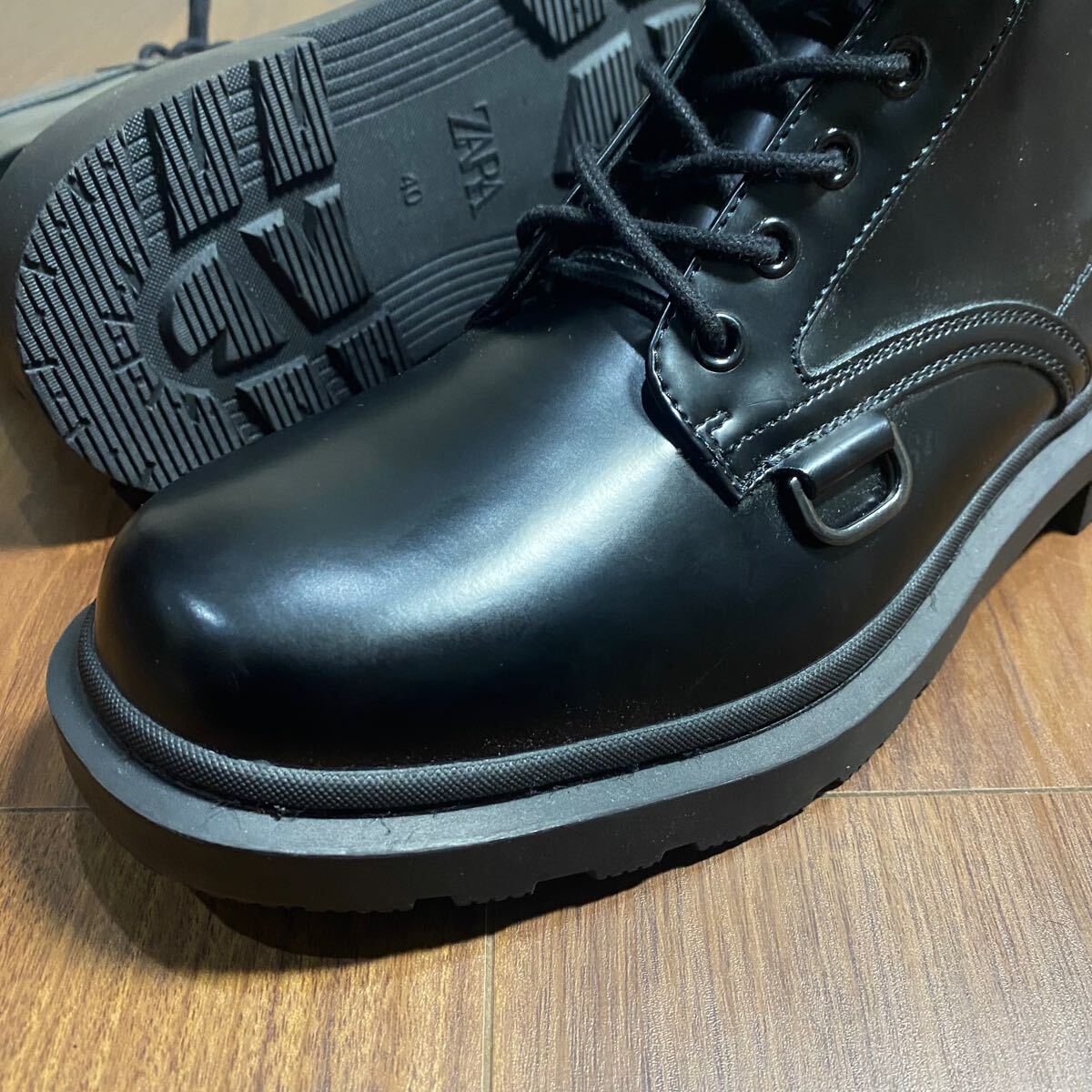 新品 ZARA 8ホール レースアップブーツ 26 0cm 40 BLACK メンズ 新品 ZARA 8ホール レースアップブーツ 26 0cm 40 BLACK メンズ