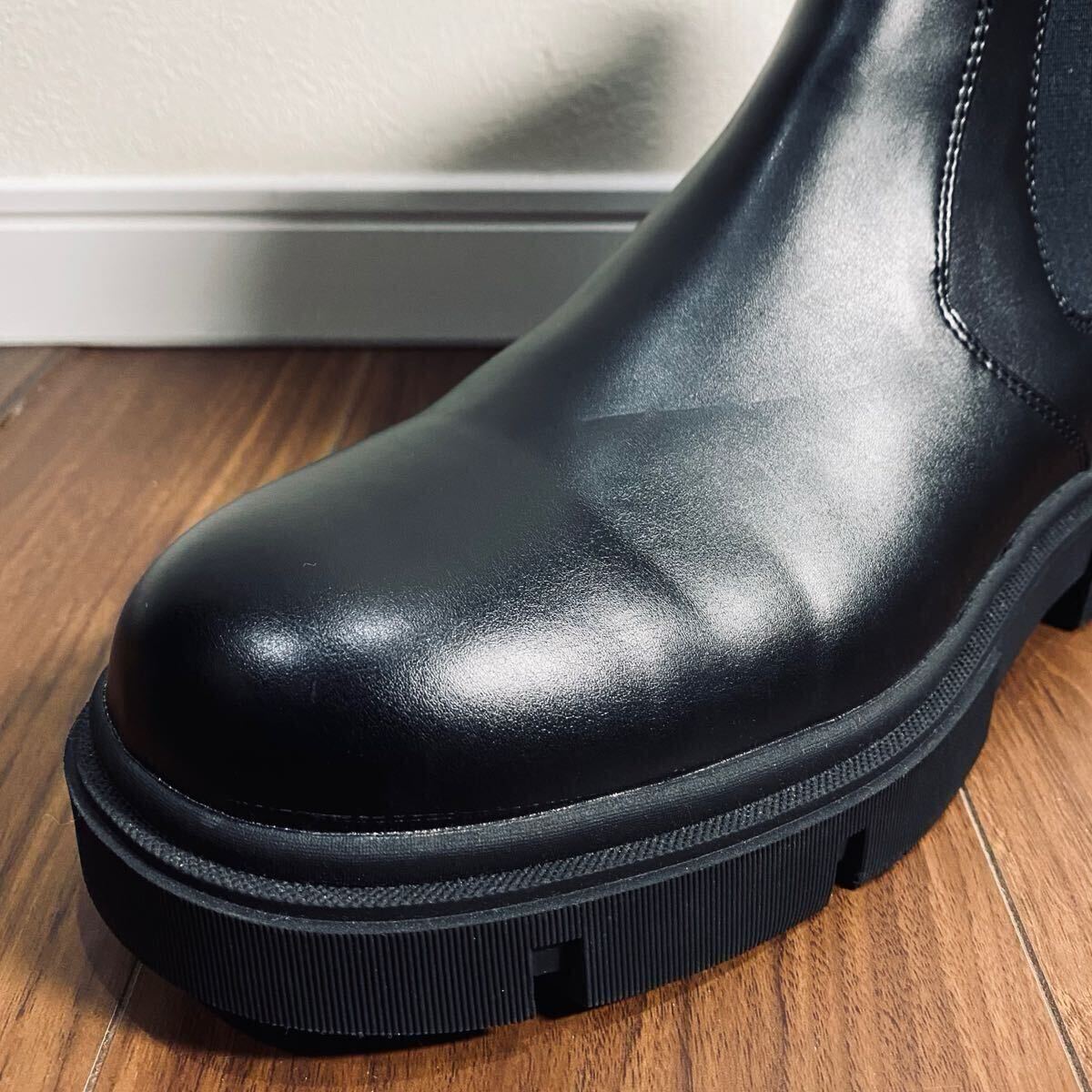 新品 ZARA サイドゴア チャンキートラックソールブーツ 27 0cm 新品 ZARA サイドゴア チャンキートラックソールブーツ 27 0cm