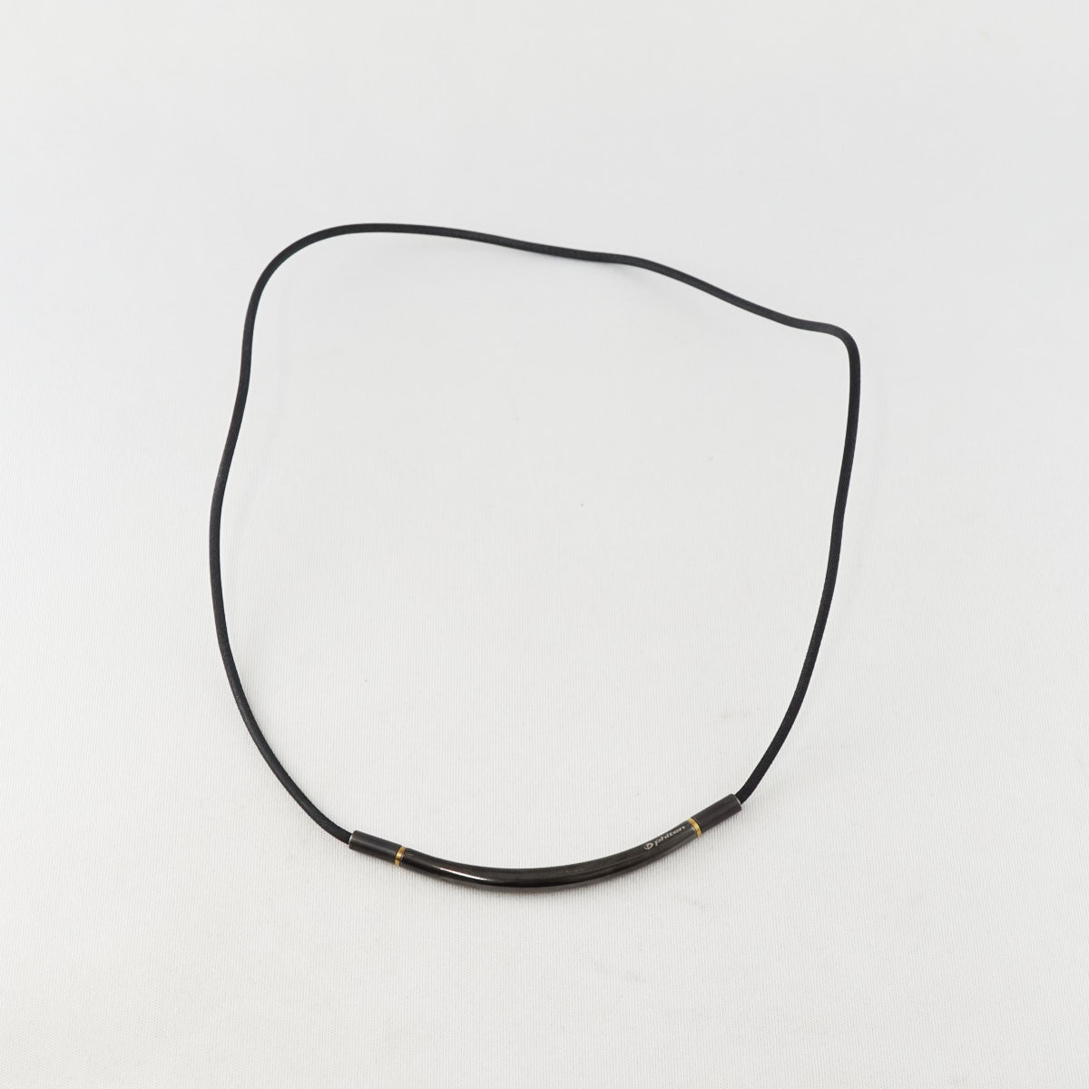 phiten RAKUWAネック USED品 メタックス ラウンド ブラック ファイテン 肩こり改善 50cｍ X6377