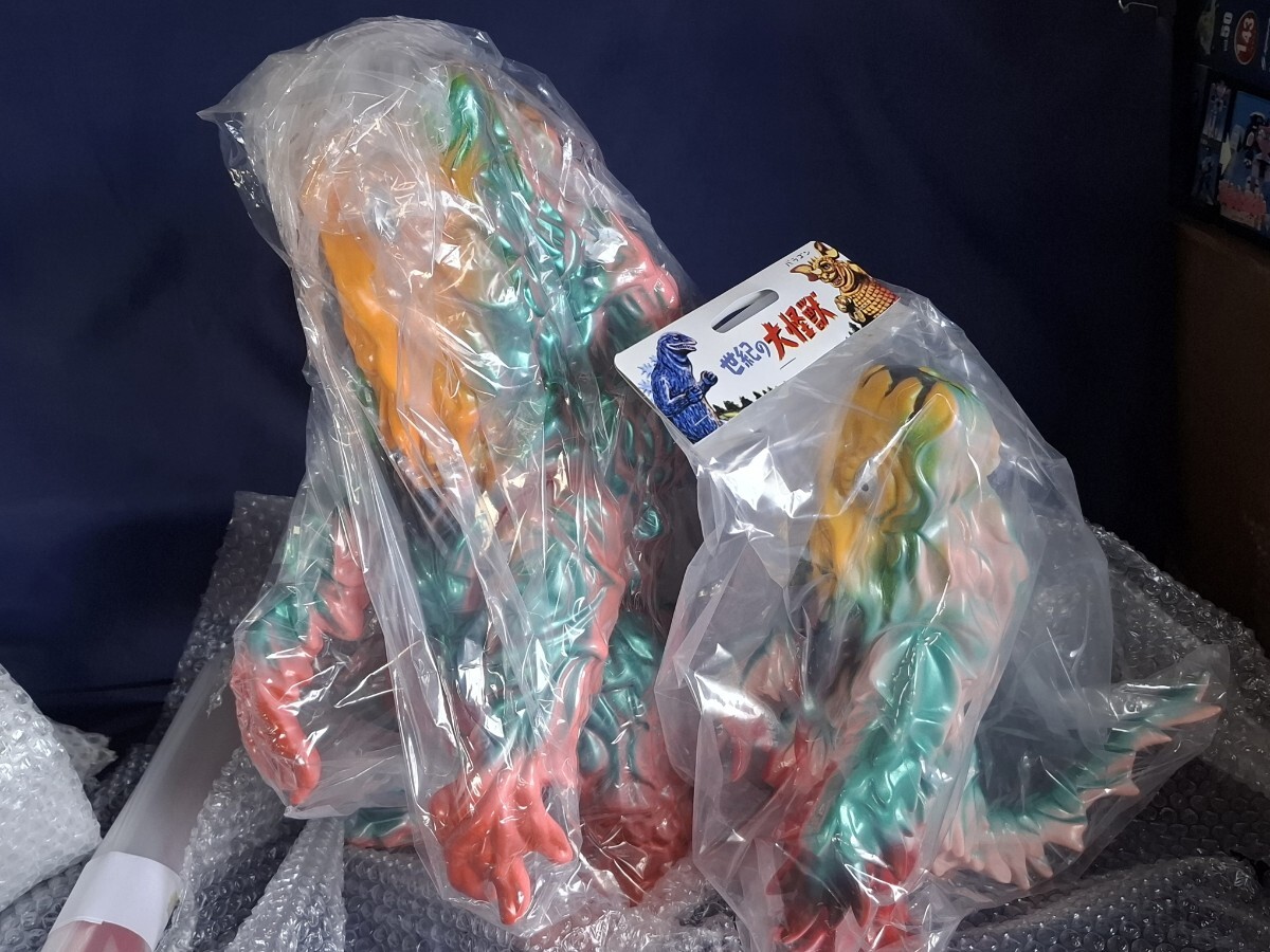 M1号 デラックス ヘドラ ハワイ版 ソフビフィギュア M1号 デラックス ヘドラ ハワイ版 ソフビフィギュア