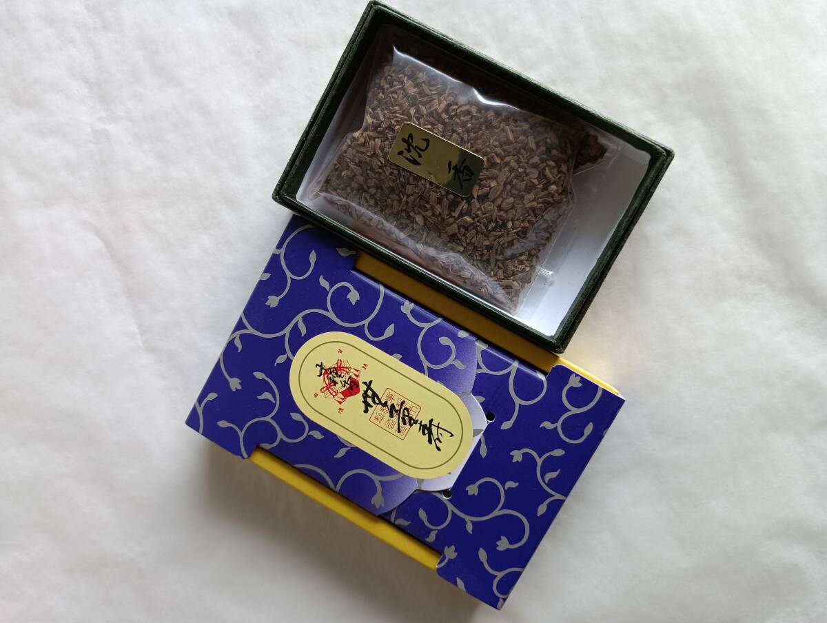 【送料無料】焼香2種類セット　松栄堂無量寿25g　１＋精華堂特品沈香10g　1