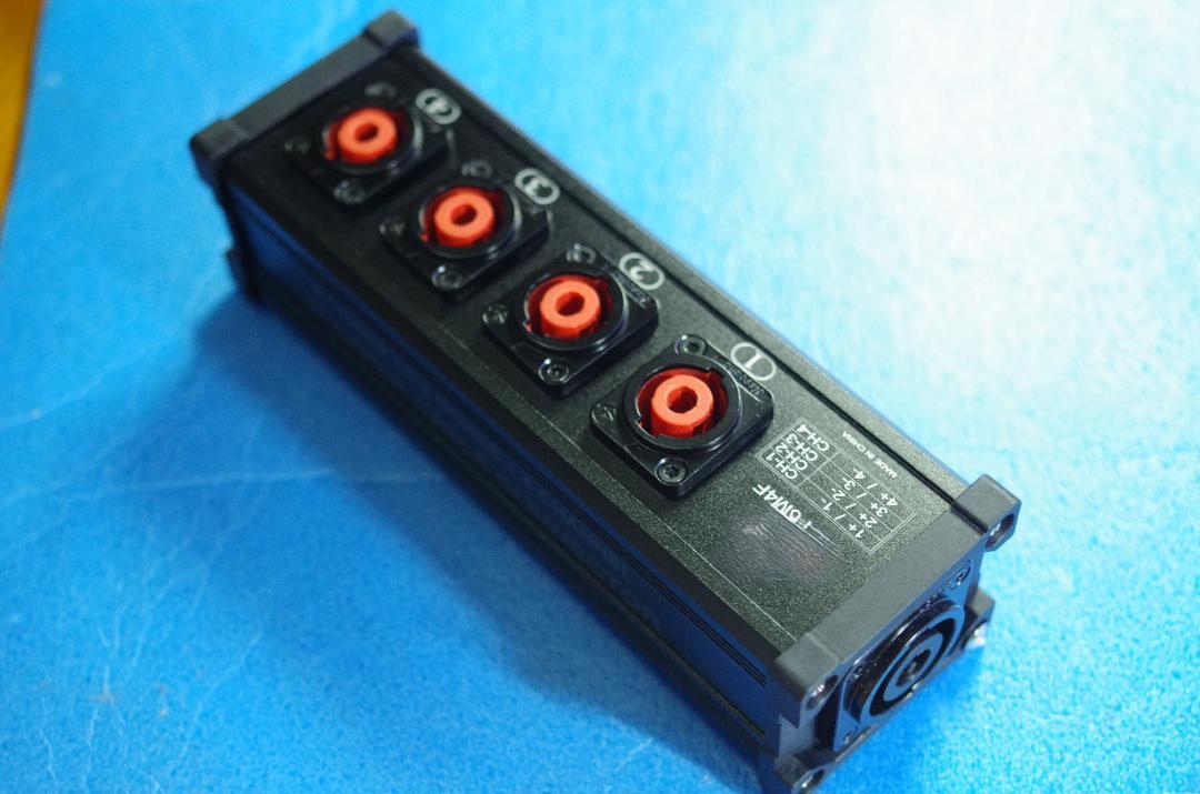 ４chスピコンボックス ブレイクアウト NL8スピコン→ 4×NL4
