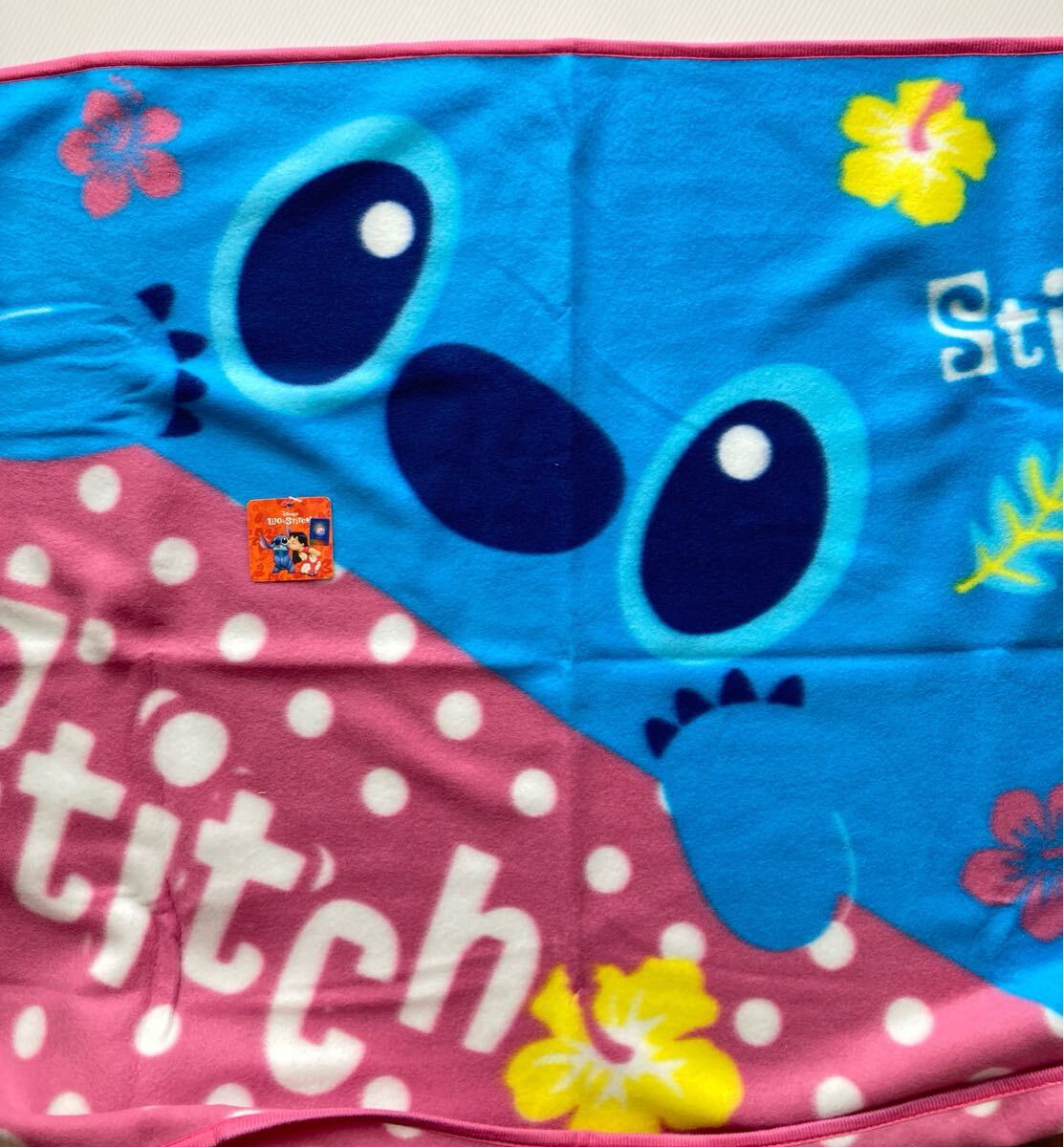 スティッチ　フリースひざ掛け　ディズニー　タグ付き　100×70