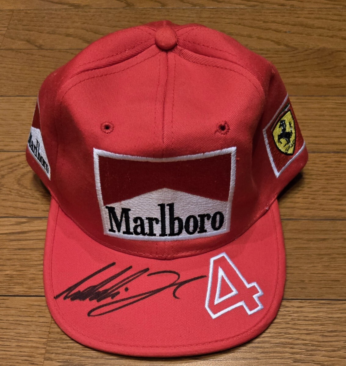 1999フェラーリ エディー・アーバイン 直筆サイン入 支給品キャップ