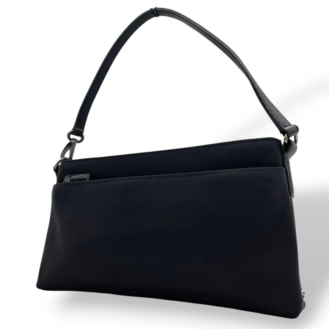 未使用級 coach コーチ ハンドバッグ アクセサリーポーチ s84 未使用級 coach コーチ ハンドバッグ アクセサリーポーチ s84