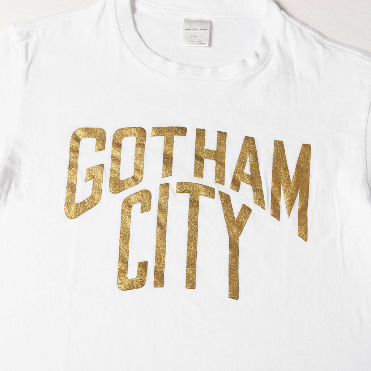 NUMBER (N)INE Number Nine футболка размер :3 02SS MODERN AGE период GOTHAM CITY вырез лодочкой футболка белый tops 