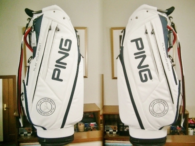 未使用　ＰＩＮＧ　ピン　ハイセンス・モデル　取っ手付き　ソフト合皮レザー　白紺赤　ゴルフバッグ