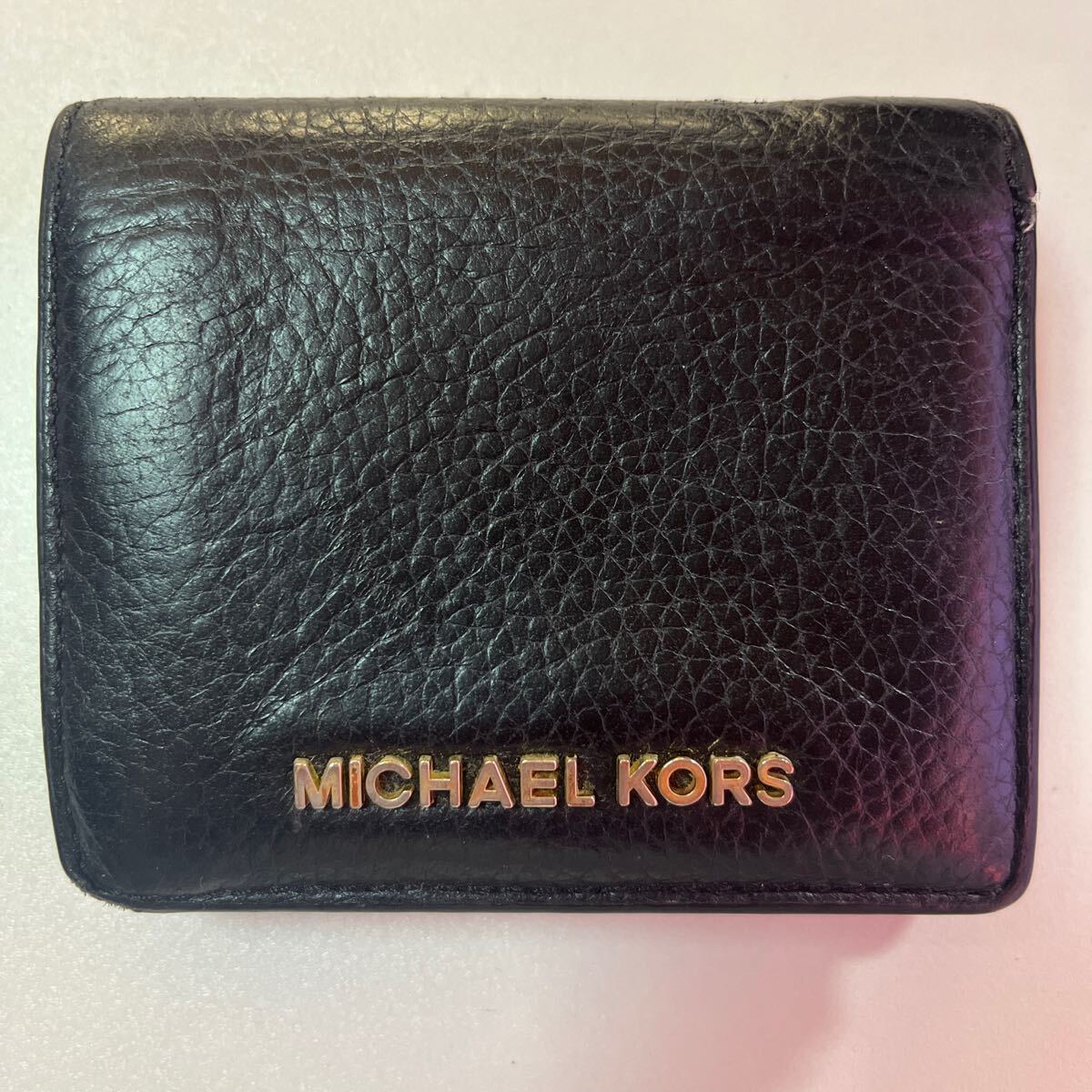 MICHAEL KORS 二つ折り財布 レザー ブラック 二つ折り 財布　マイケルコース　メンズ　レディース　ブランド　コンパクトウォレット