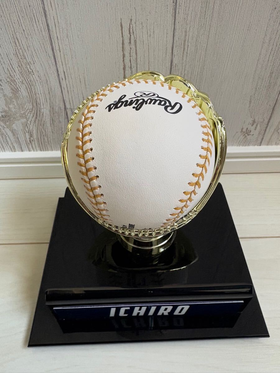 超激レア 祝 殿堂入り イチロー ICHIRO SUZUKI 直筆サインボール 超激レア 祝 殿堂入り イチロー ICHIRO SUZUKI 直筆サインボール