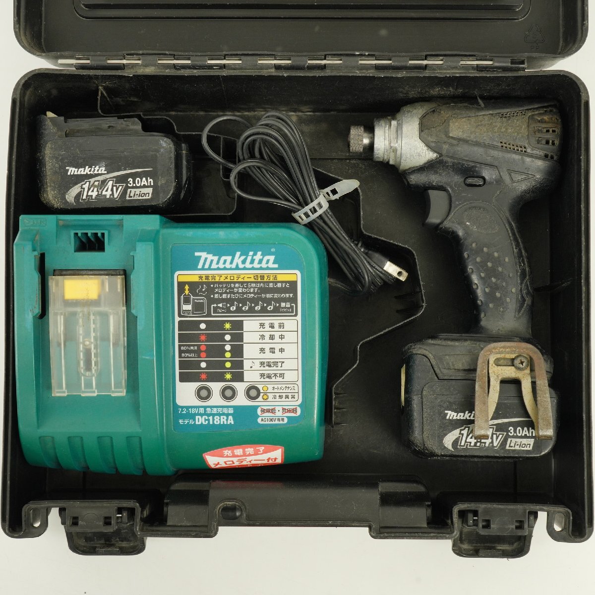 難あり makita マキタ 充電式インパクトドライバ TD132D バッテリ BL1430 充電器 DC18RA [B3681]
