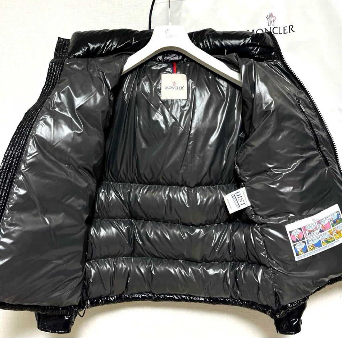 新品同様】定価300 300円 MONCLER MAYA マヤ 黒 サイズ2 新品同様】定価300 300円 MONCLER MAYA マヤ 黒 サイズ2