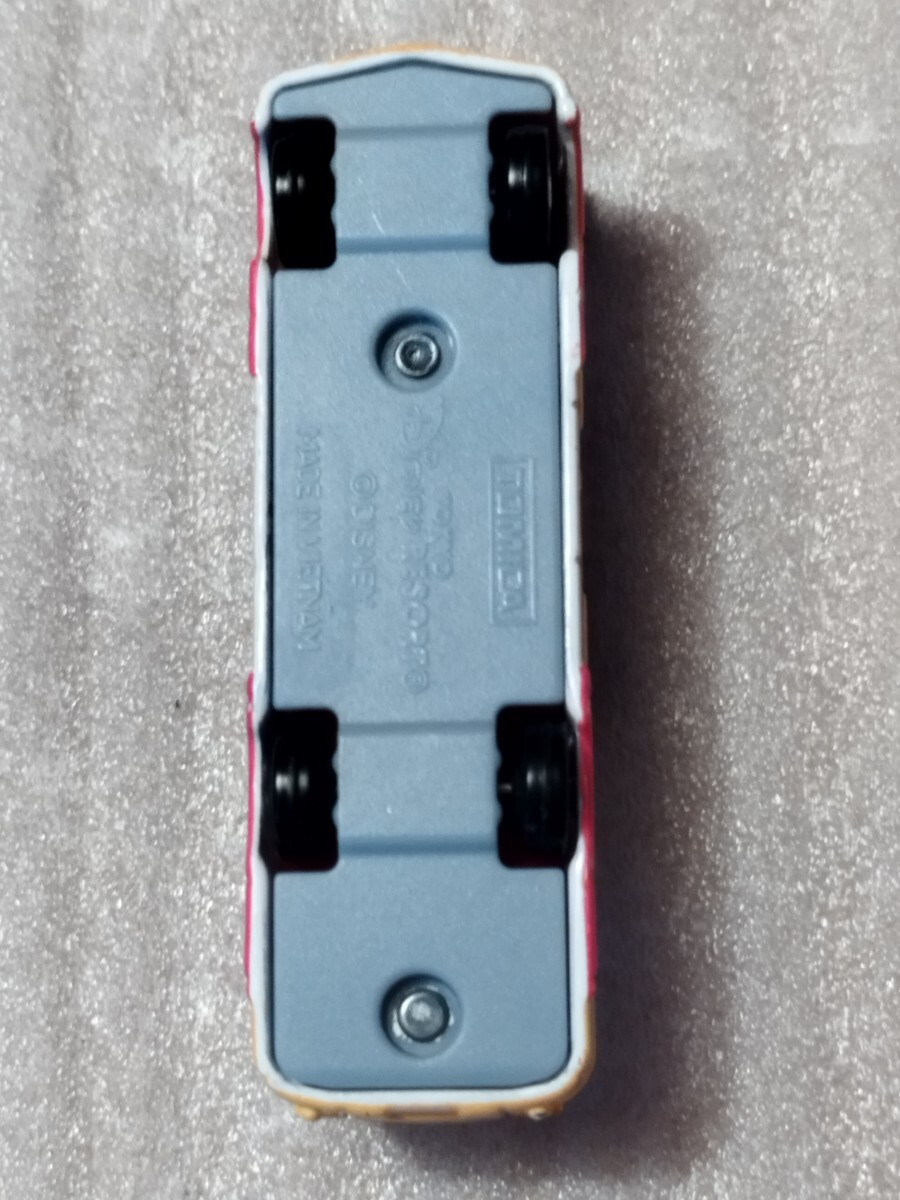  Tomica Dream Cruiser 